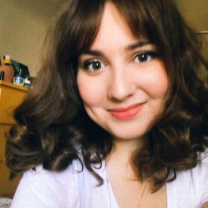 Meet your Posher, Danielle